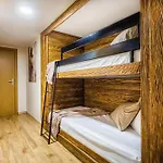 Apparition Hill Apartman *