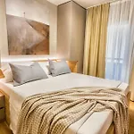 Apartman Apparition Hill *